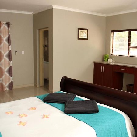 Tinyiko Kruger Lodge Marloth Park Exterior foto
