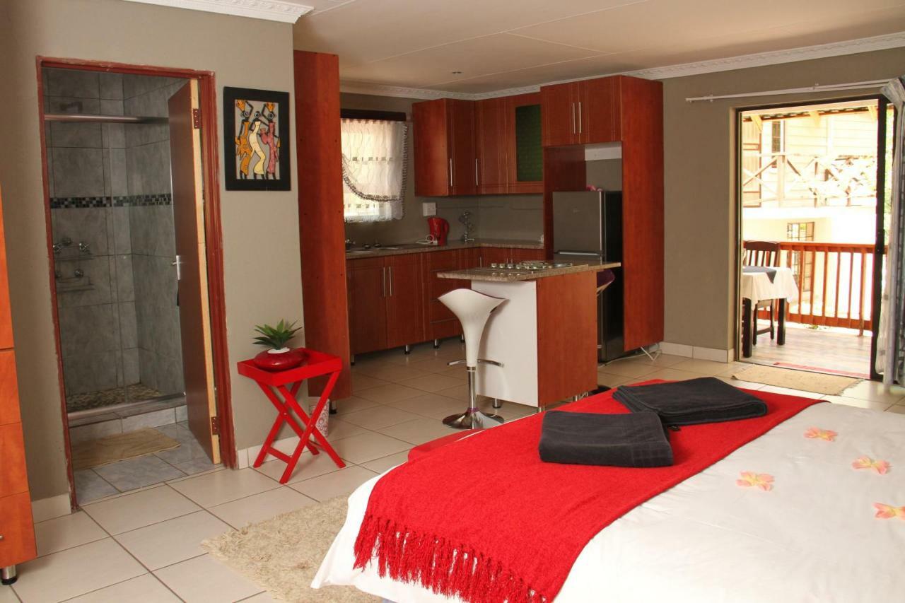 Tinyiko Kruger Lodge Marloth Park Exterior foto